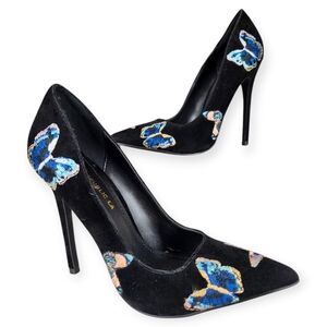 Shoe Republic Elegant Black Butterfly Pumps size 6